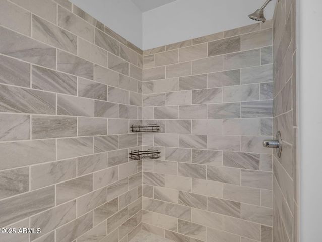 25099 N Constitution Drive, Paulden, AZ 86334