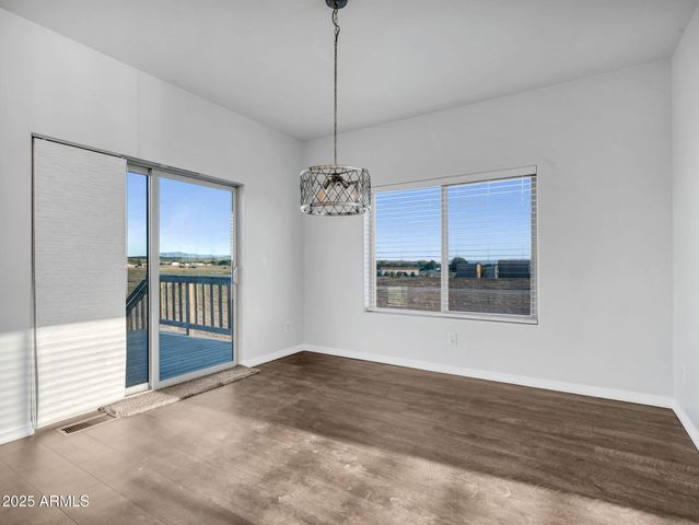 25099 N Constitution Drive, Paulden, AZ 86334