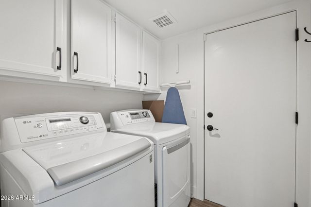 4029 E COOLBROOK Avenue, Phoenix, AZ 85032