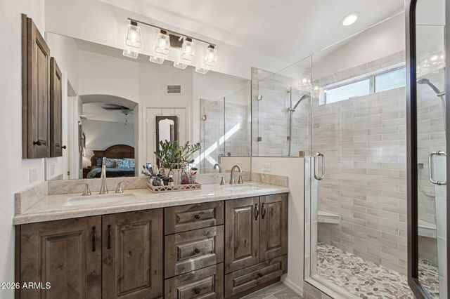 4029 E COOLBROOK Avenue, Phoenix, AZ 85032