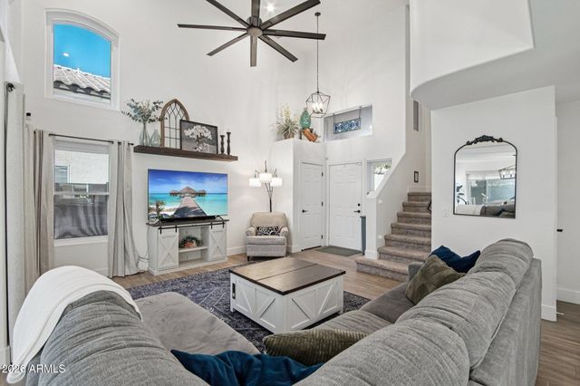 4029 E COOLBROOK Avenue, Phoenix, AZ 85032