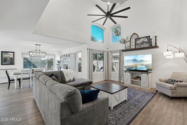 4029 E COOLBROOK Avenue, Phoenix, AZ 85032