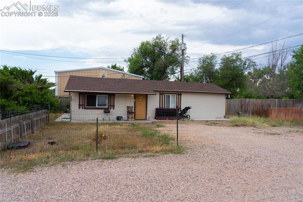 325 S Santa Fe Avenue 1-3, Fountain, CO 80817 — photo 5