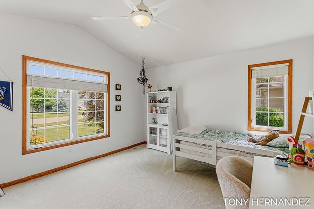 6099 SheldonOak Drive, Hudsonville, MI 49426