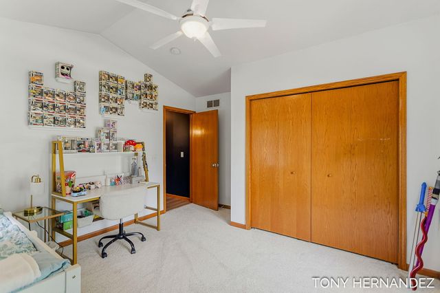 6099 SheldonOak Drive, Hudsonville, MI 49426