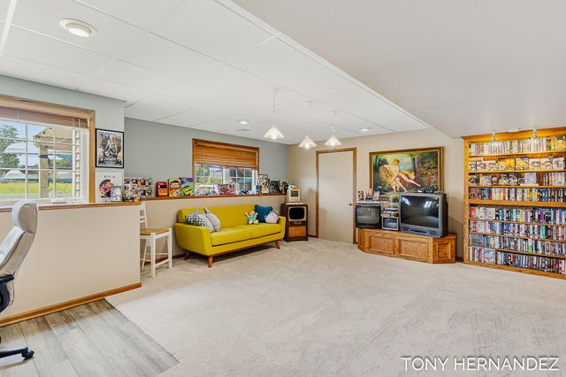 6099 SheldonOak Drive, Hudsonville, MI 49426