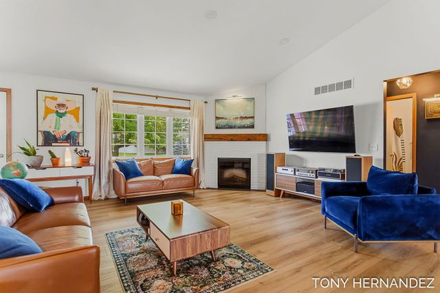 6099 SheldonOak Drive, Hudsonville, MI 49426