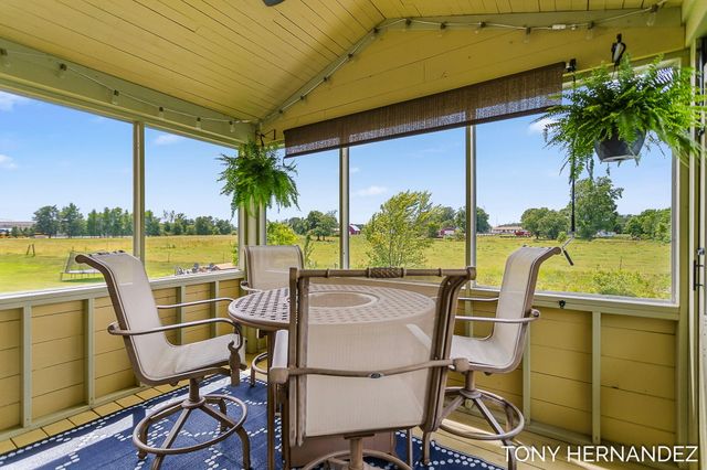 6099 SheldonOak Drive, Hudsonville, MI 49426