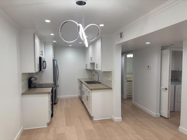 101 2nd Street 5, Los Altos, CA 94022