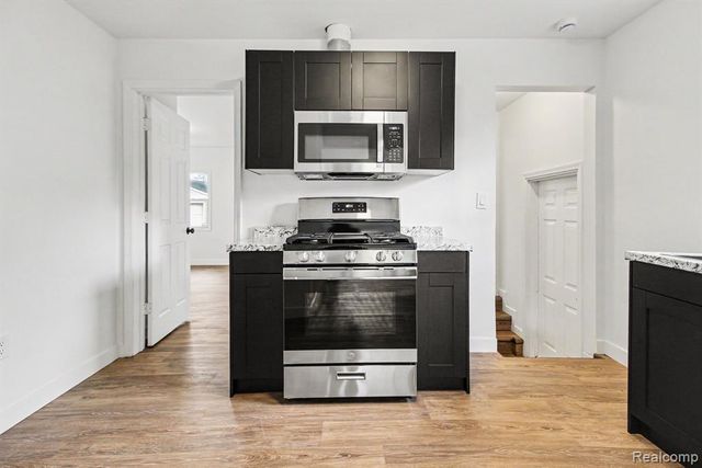 28629 Rush Street, Garden City, MI 48135