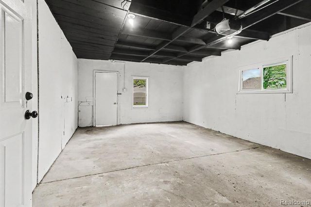 28629 Rush Street, Garden City, MI 48135