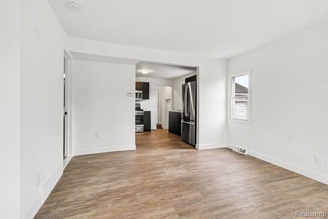 28629 Rush Street, Garden City, MI 48135