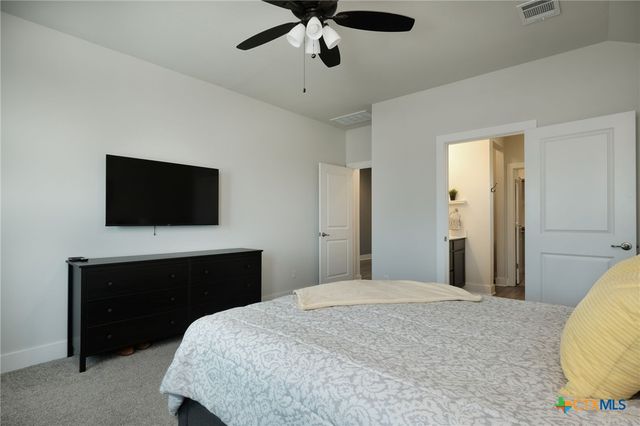 229 Finstown Street, Hutto, TX 78634