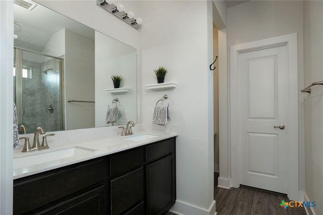 229 Finstown Street, Hutto, TX 78634
