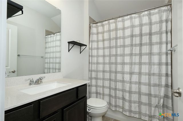 229 Finstown Street, Hutto, TX 78634