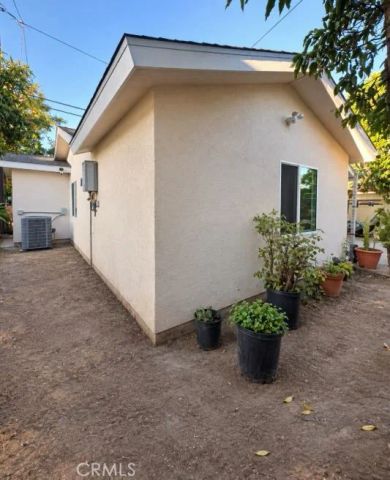 5843 Lanto St, Bell Gardens, CA 90201