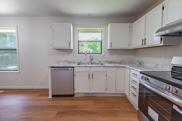 3956 W Wayland Street, Springfield, MO 65807