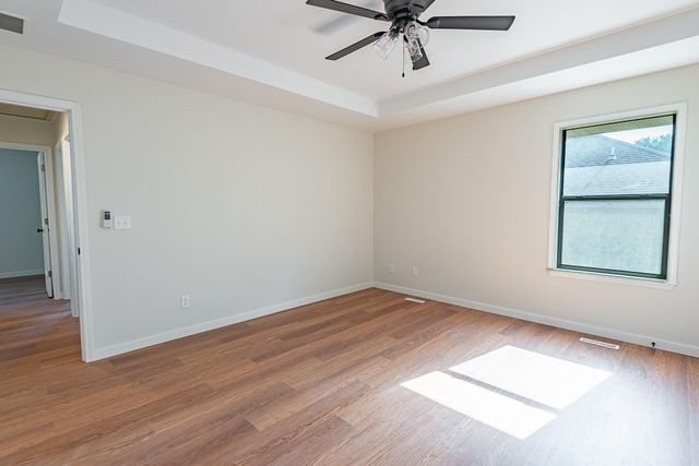 3956 W Wayland Street, Springfield, MO 65807
