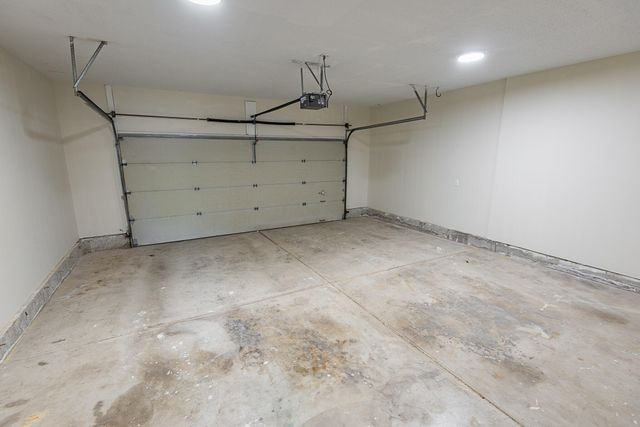 3956 W Wayland Street, Springfield, MO 65807