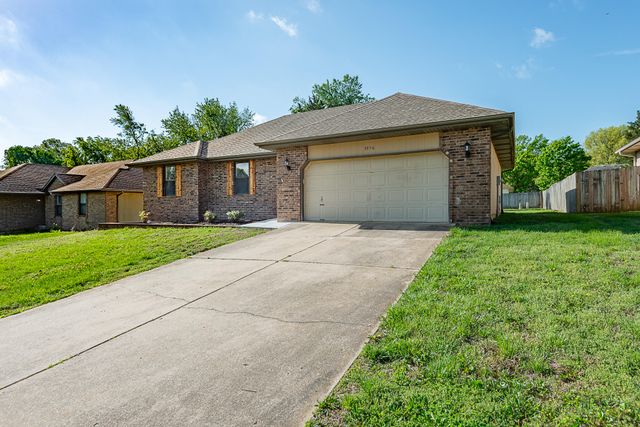 3956 W Wayland Street, Springfield, MO 65807