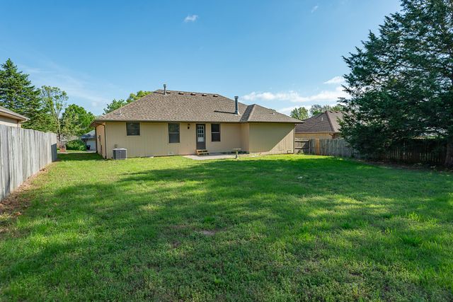3956 W Wayland Street, Springfield, MO 65807