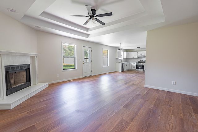 3956 W Wayland Street, Springfield, MO 65807