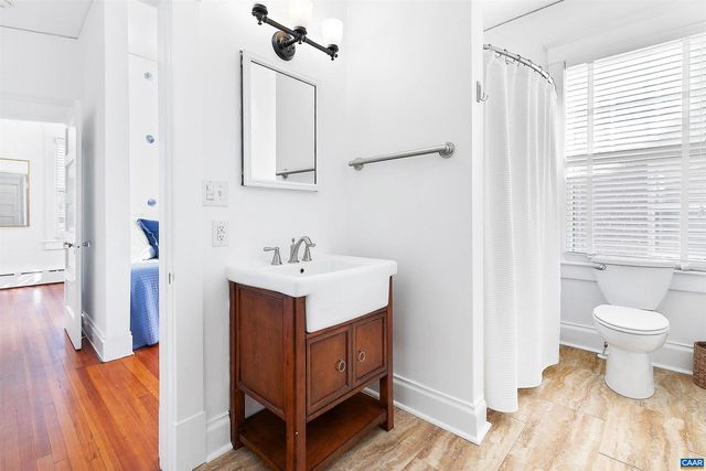 403 ALTAMONT CIR, Charlottesville, VA 22902