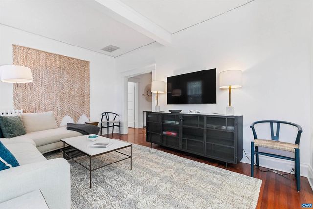 403 ALTAMONT CIR, Charlottesville, VA 22902