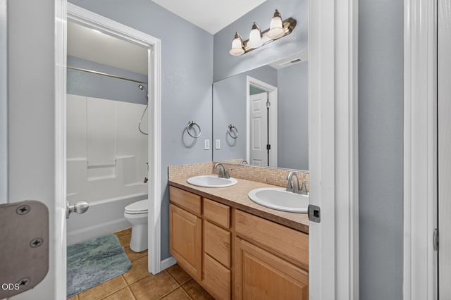 61042 Chamomile Place, Bend, OR 97702