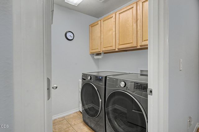 61042 Chamomile Place, Bend, OR 97702