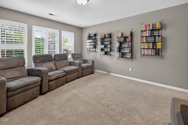 61042 Chamomile Place, Bend, OR 97702