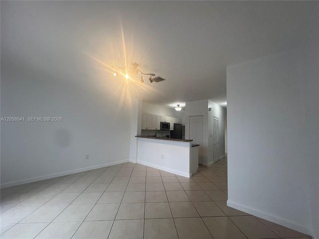 9323 SW 227th St 3-5, Cutler Bay, FL 33190