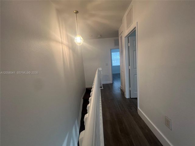 9323 SW 227th St 3-5, Cutler Bay, FL 33190