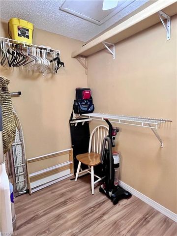 256 Palm DR 6, Naples, FL 34112