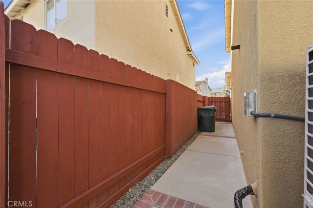 250 Settlers Road, Upland, CA 91786