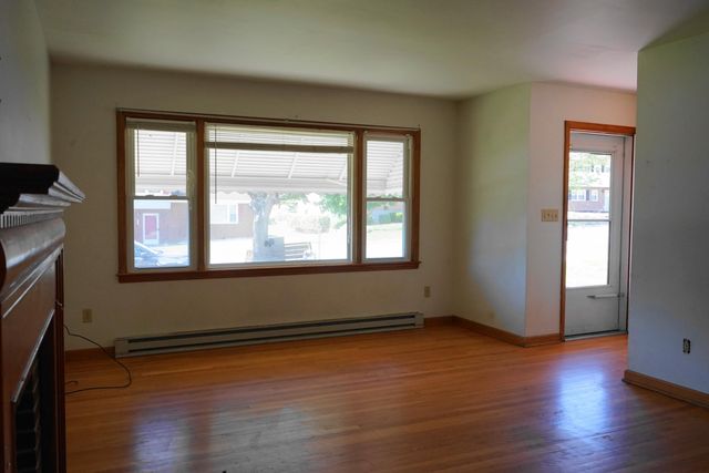2901 Neil DR, Roanoke, VA 24019