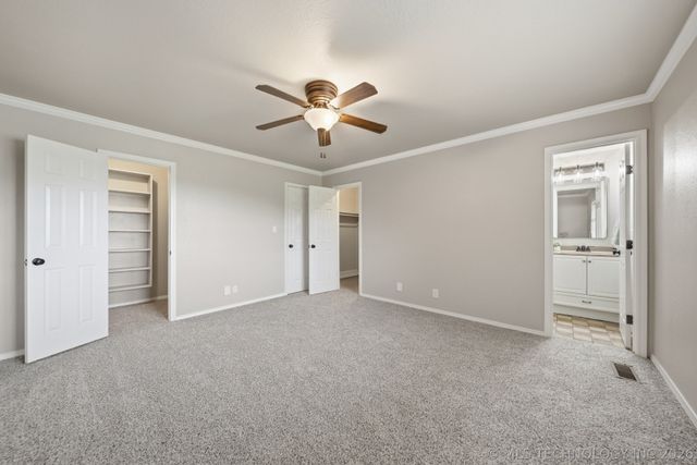 1915 W Taft Avenue, Sapulpa, OK 74067