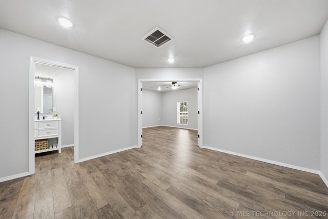 1915 W Taft Avenue, Sapulpa, OK 74067
