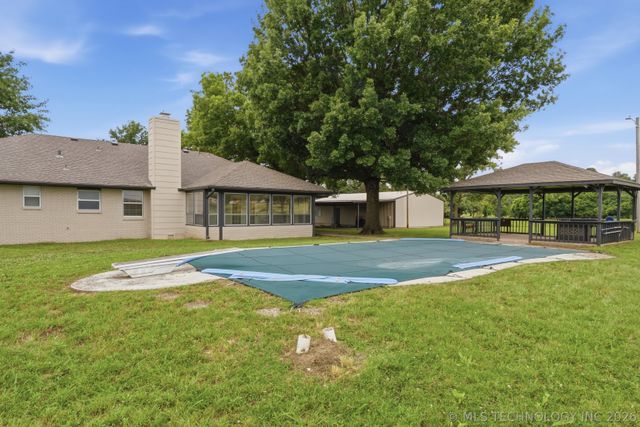 1915 W Taft Avenue, Sapulpa, OK 74067
