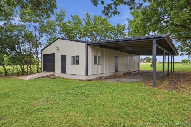1915 W Taft Avenue, Sapulpa, OK 74067
