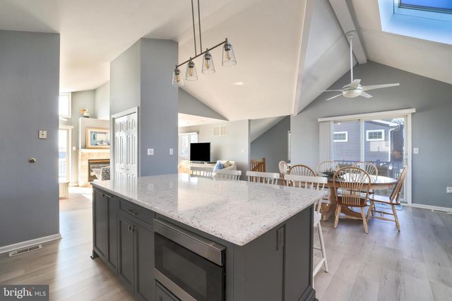 5 W 20TH ST, Long Beach, NJ 08008