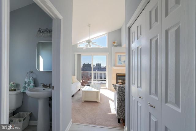 5 W 20TH ST, Long Beach, NJ 08008