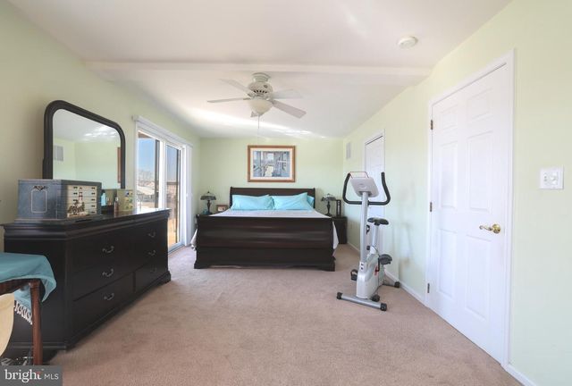 5 W 20TH ST, Long Beach, NJ 08008