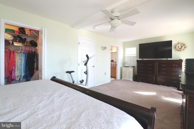 5 W 20TH ST, Long Beach, NJ 08008