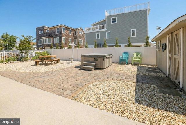 5 W 20TH ST, Long Beach, NJ 08008