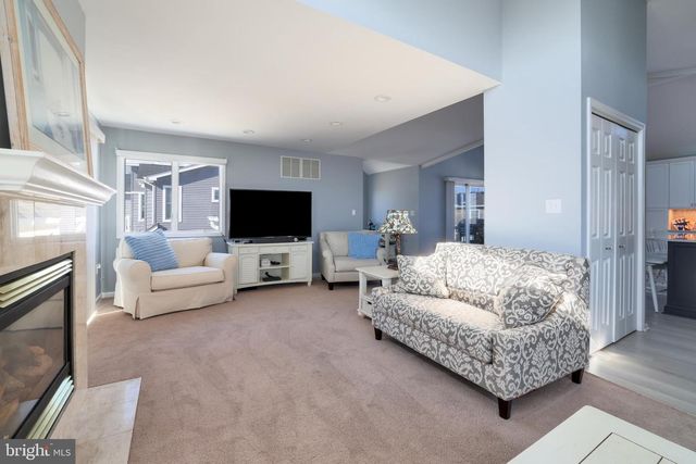 5 W 20TH ST, Long Beach, NJ 08008