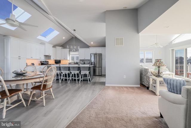 5 W 20TH ST, Long Beach, NJ 08008