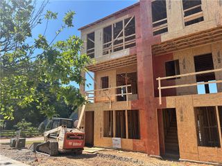 2700 Mackintosh Court 35, Brookhaven, GA 30319