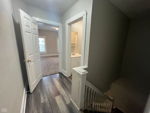 2114 Woodlawn Avenue, Indianapolis, IN 46203