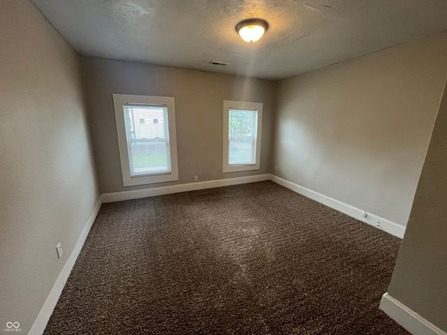 2114 Woodlawn Avenue, Indianapolis, IN 46203